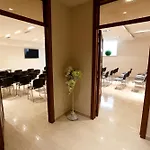 Quercus Otel 4*