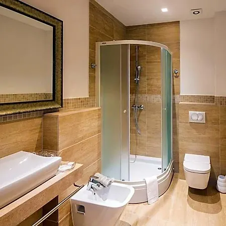 Quercus Hotel