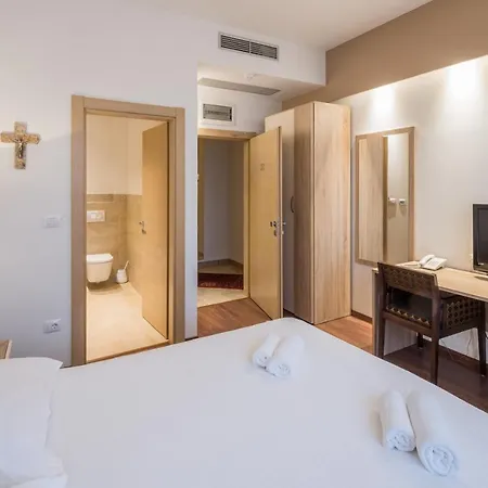 Quercus Hotel